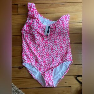 Vineyard vines one piece bathing suit- brand new!